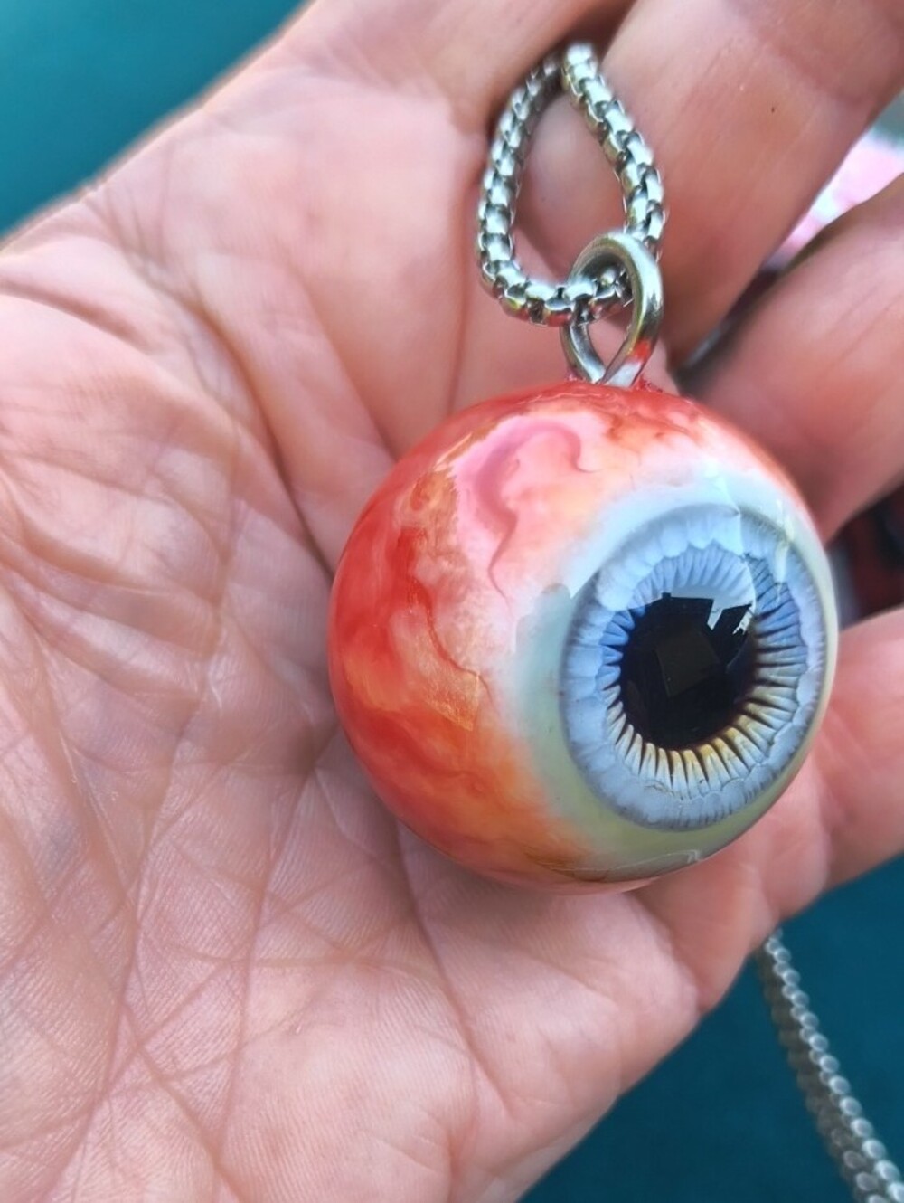 LKBIRD PHANTOM SUN REALISTIC Eyeball Necklace. 👁️ CREEPY 👁️ HORROR 👁️ - Picture 4 of 14